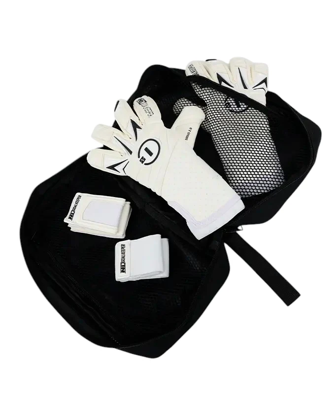 N1 Goalkeeper Glove & Gear Bag - Image 11