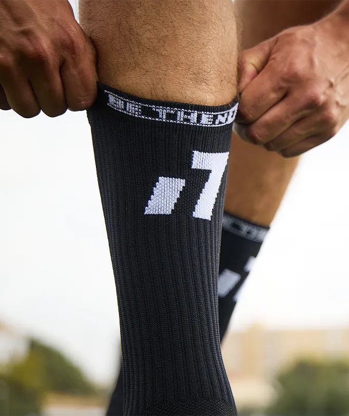 N1 PRO Grip Socks - Image 13